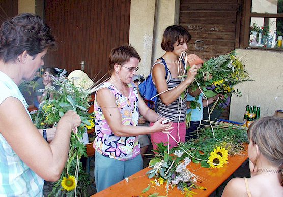 zur�ck zur �bersicht ....  anklicken