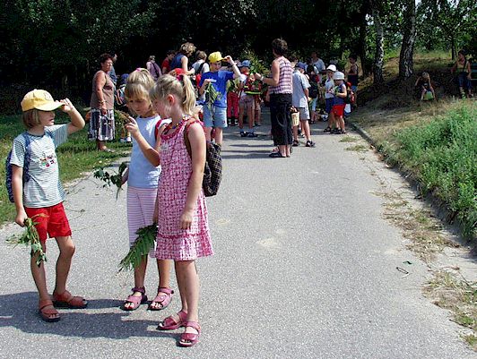 zur�ck zur �bersicht ....  anklicken
